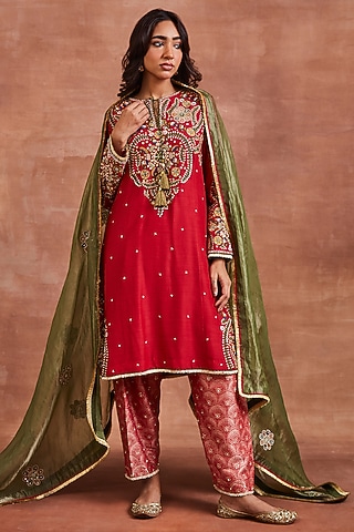 Red Moonga Silk Hand Embroidered Kurta Set by Sue Mue
