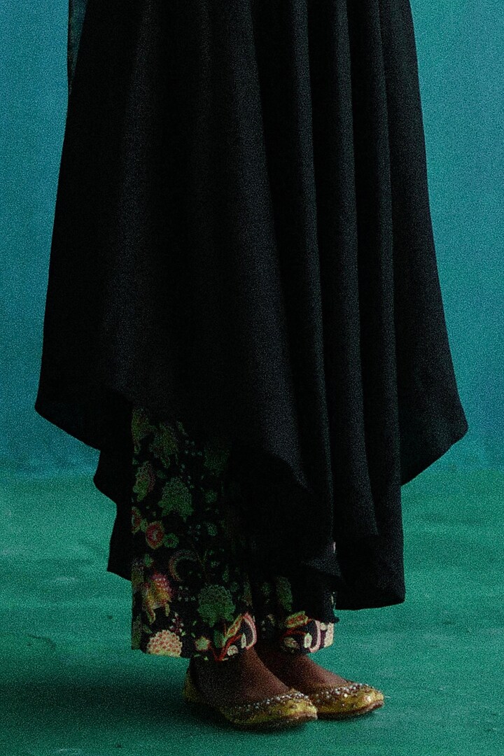 Black Viscose Silk Printed & Embroidered Asymmetric Kurta Set by Sufna by Vanshika Gupta at Pernia's Pop Up Shop