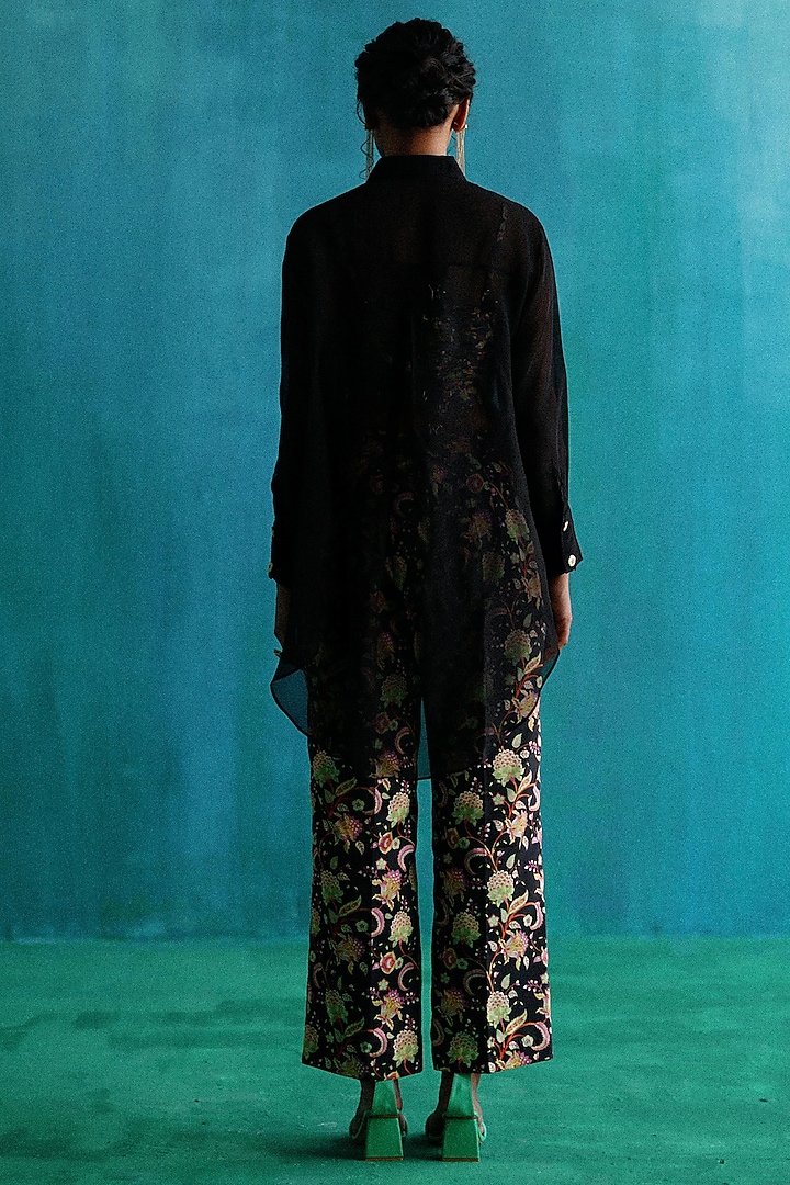 Black Poly Printed Co-Ord Set by Sufna by Vanshika Gupta at Pernia's Pop Up Shop