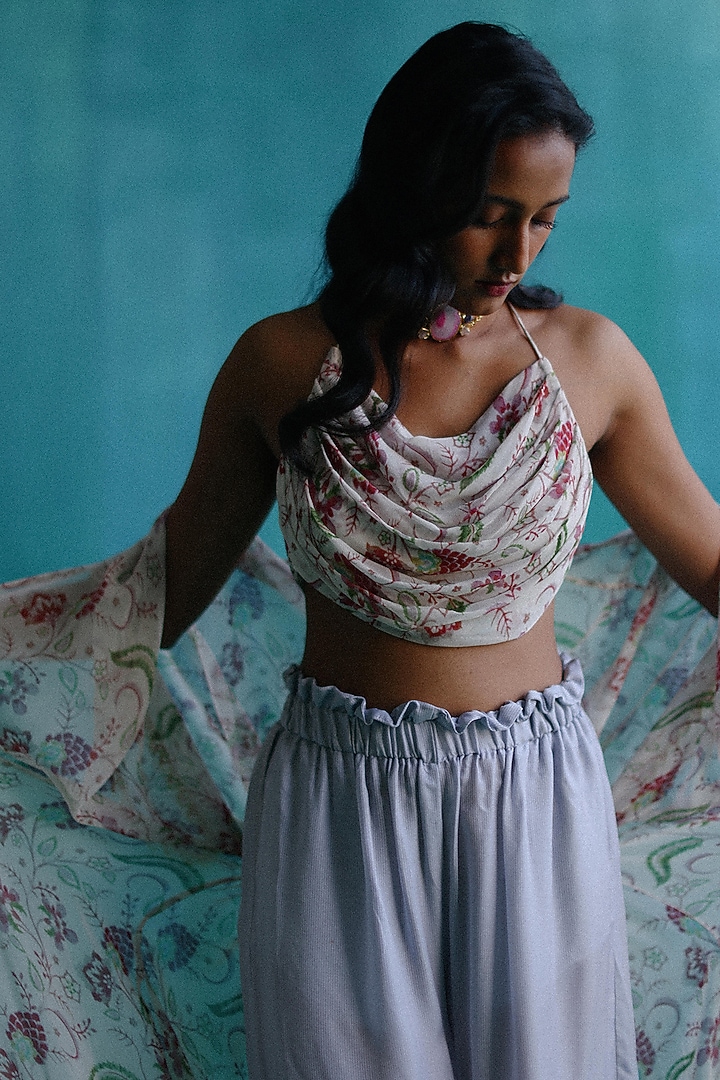 Grey Georgette Printed Cape Set by Sufna by Vanshika Gupta at Pernia's Pop Up Shop