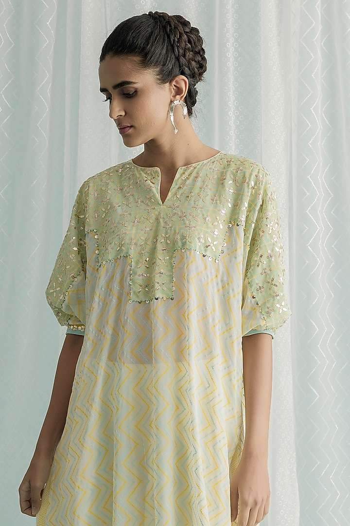 Ivory Georgette Printed & Embroidered Kurta Set by Surbhi Gupta at Pernia's Pop Up Shop