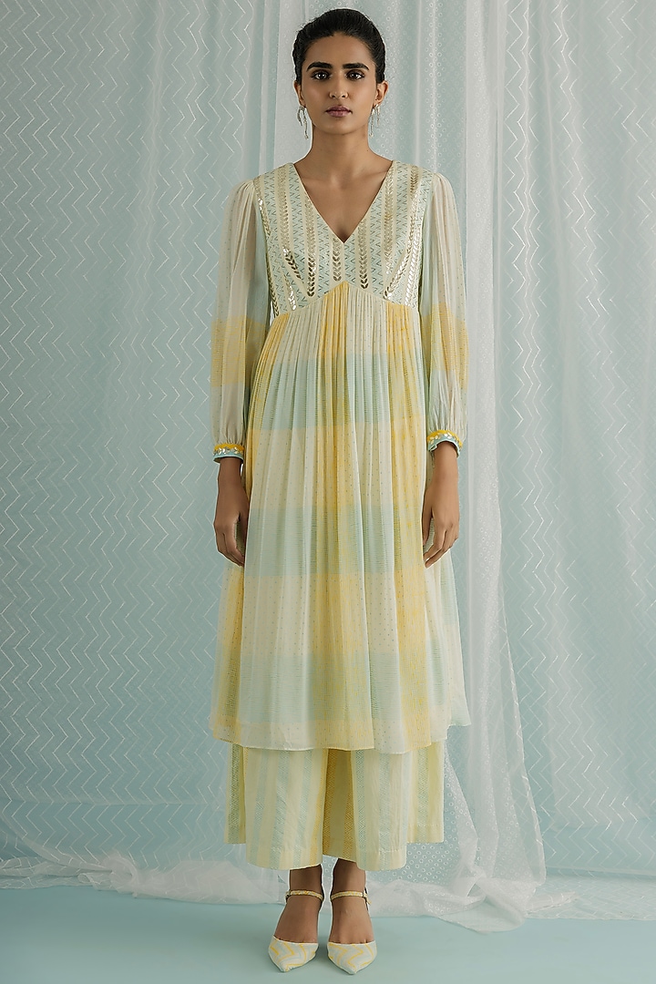 Ivory Georgette Printed & Embroidered Kurta Set by Surbhi Gupta at Pernia's Pop Up Shop