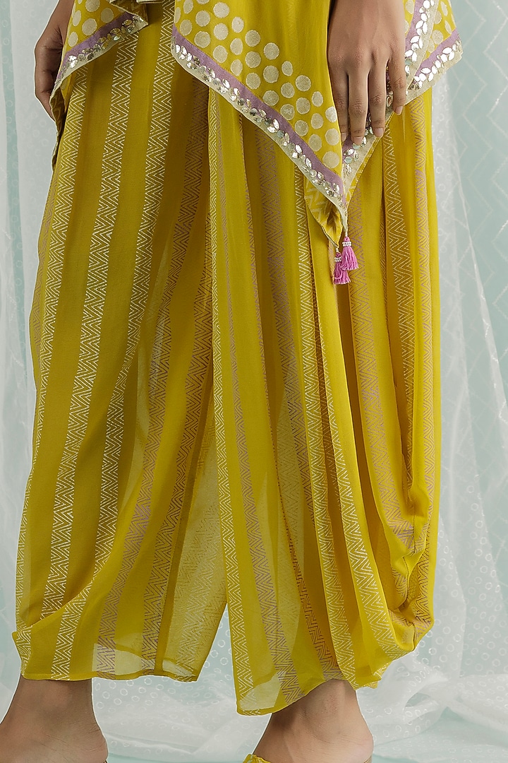 Canary Georgette Printed & Embroidered Kaftan Set by Surbhi Gupta at Pernia's Pop Up Shop