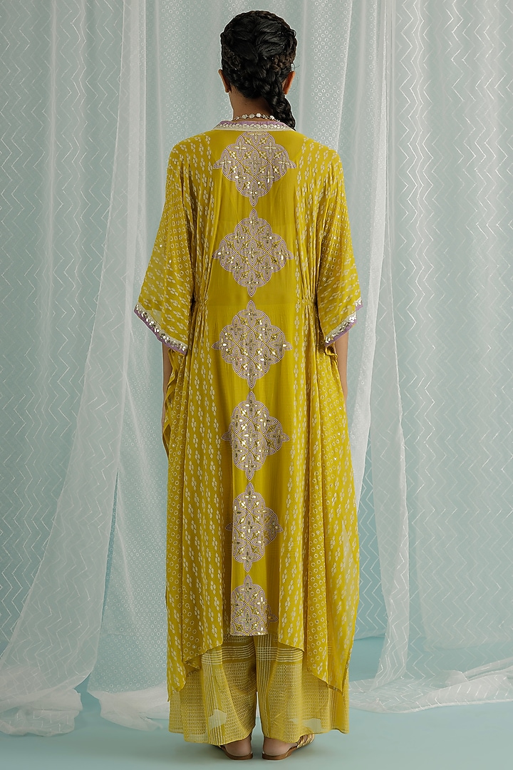 Canary Georgette Hand Embroidered Cape Set by Surbhi Gupta at Pernia's Pop Up Shop