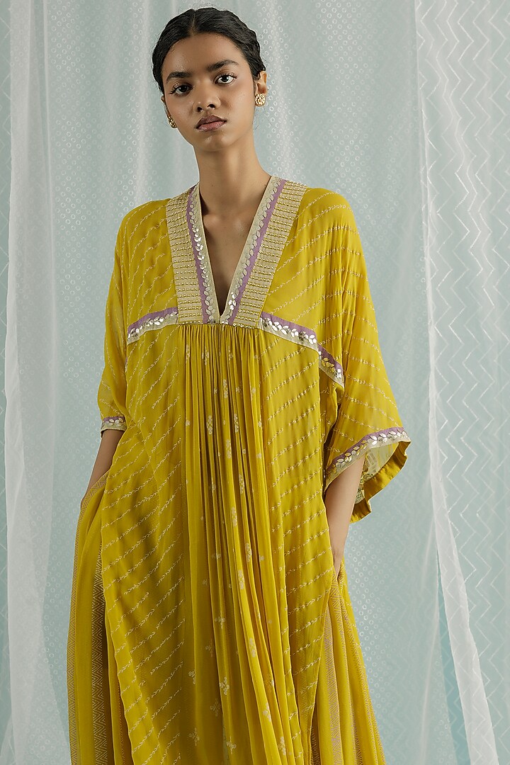 Canary Georgette Printed Dhoti Set by Surbhi Gupta at Pernia's Pop Up Shop