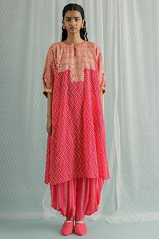 Fuchsia Georgette Printed Dhoti Set by Surbhi Gupta