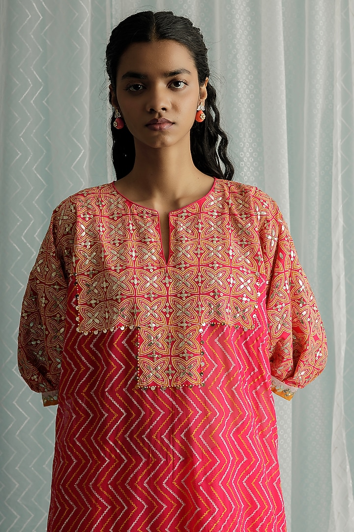 Fuchsia Georgette Printed Dhoti Set by Surbhi Gupta at Pernia's Pop Up Shop