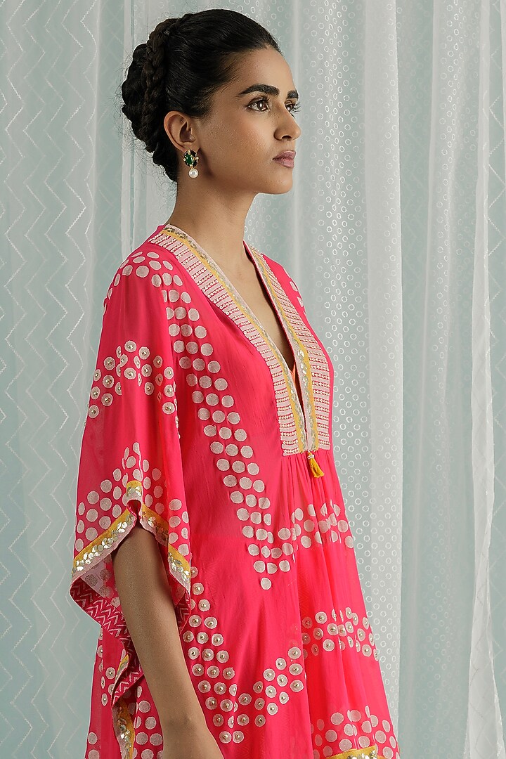 Fuchsia Georgette Printed Dhoti Set by Surbhi Gupta at Pernia's Pop Up Shop