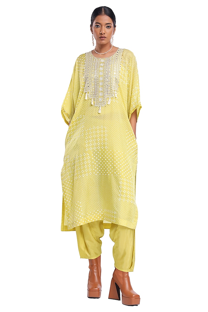 Lime Green Habutai Silk Resham & Mirror Embroidered Kurta Set by Surbhi Gupta at Pernia's Pop Up Shop