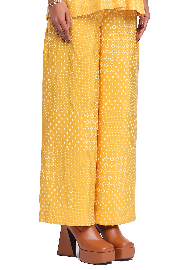 Yellow Habutai Silk Mirror Embroidered & Block Printed Co-Ord Set by Surbhi Gupta at Pernia's Pop Up Shop