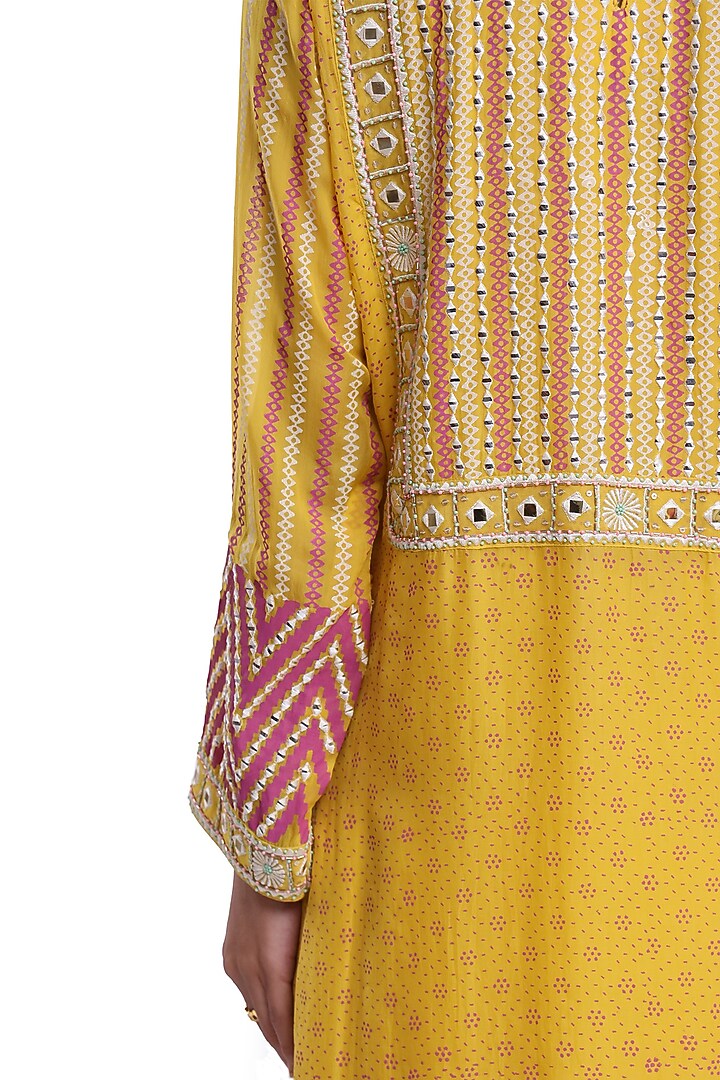 Yellow Bemberg Organza Printed & Embroidered Kurta Set by Surbhi Gupta at Pernia's Pop Up Shop