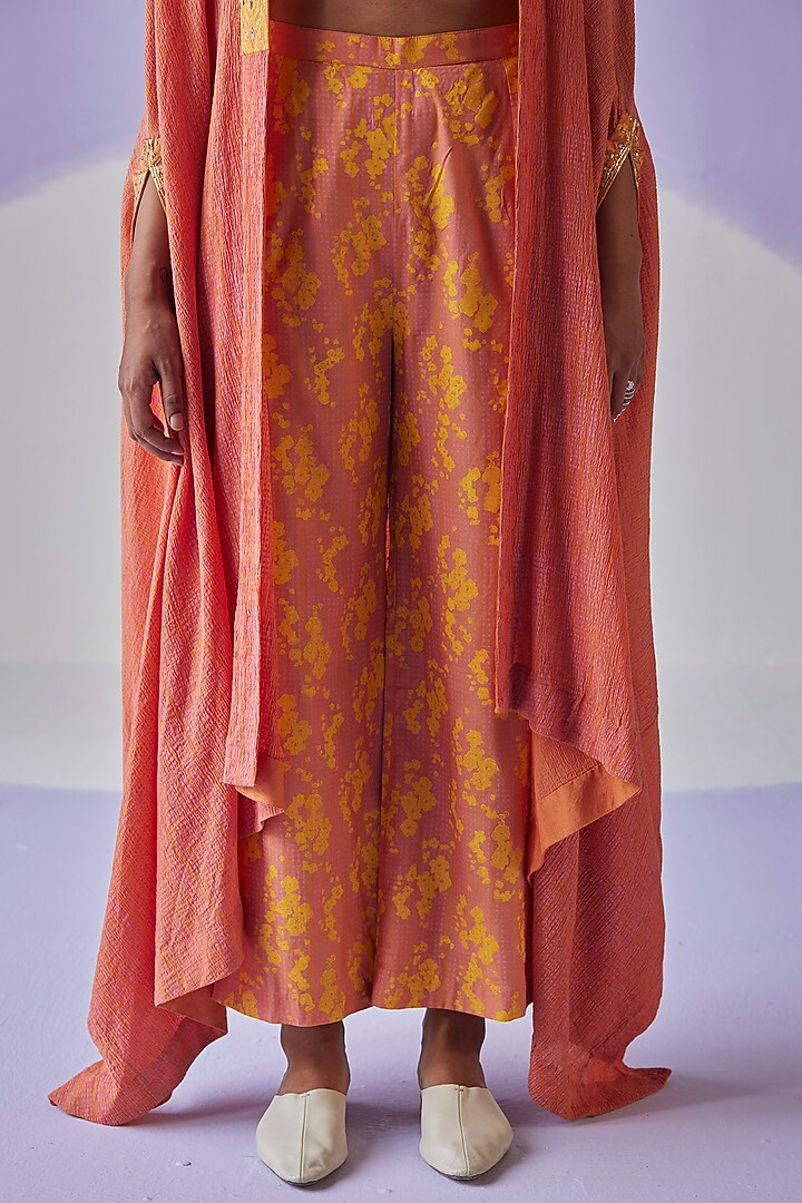 Coral Crinkled Fabric Cape Set by Surbhi Gupta at Pernia's Pop Up Shop