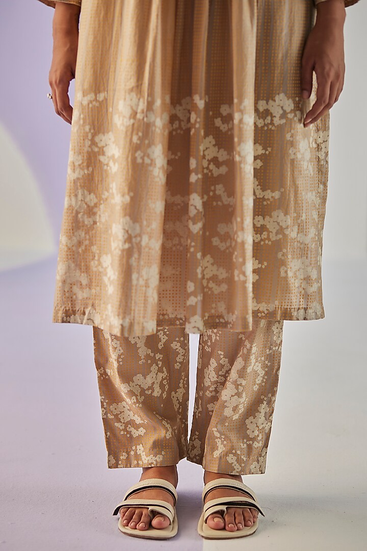 Grey Cotton Silk Block Printed Kurta Set by Surbhi Gupta at Pernia's Pop Up Shop
