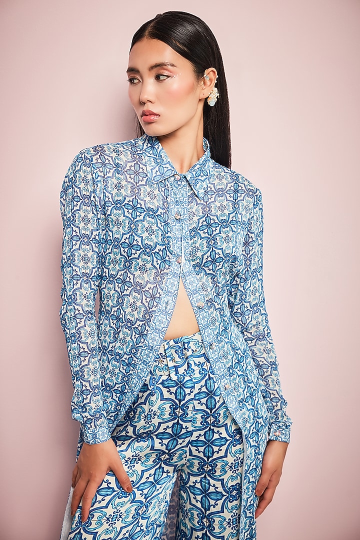 Blue & White Georgette Printed Co-Ord Set by Surabhi Gandhi at Pernia's Pop Up Shop