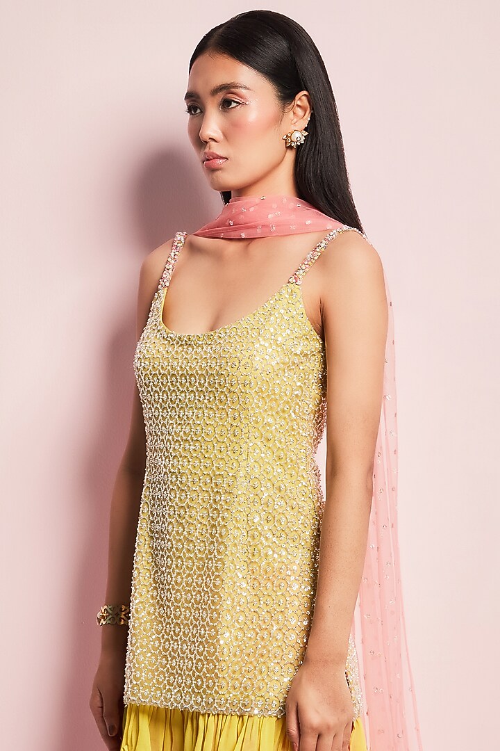 Green Net & Georgette Sequins Embroidered Kurta Set by Surabhi Gandhi at Pernia's Pop Up Shop