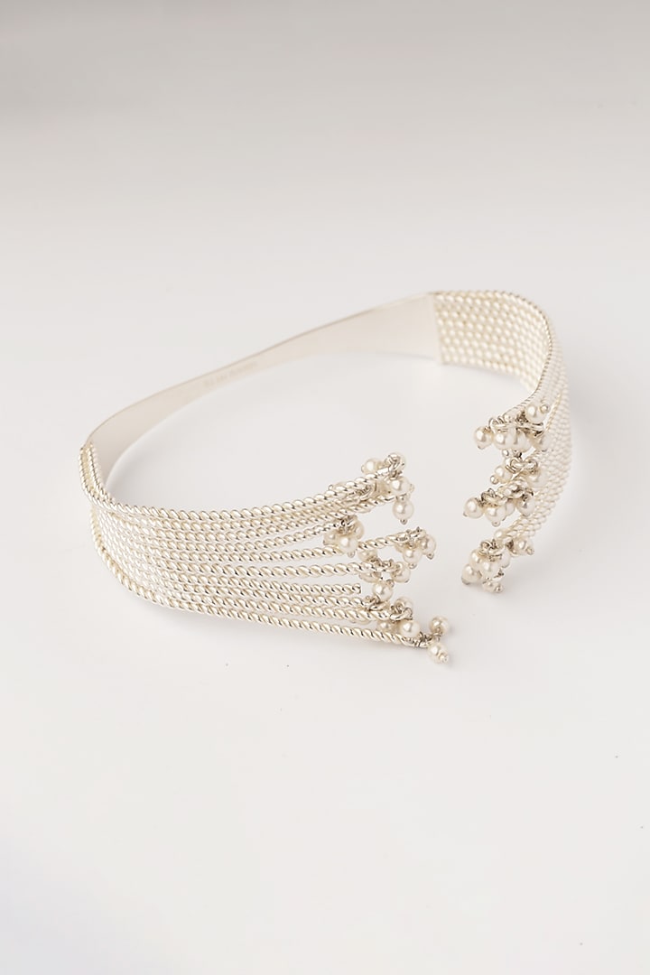 White Finish Twisted Pearl Hand Cuff by Suhani Pittie at Pernia's Pop Up Shop