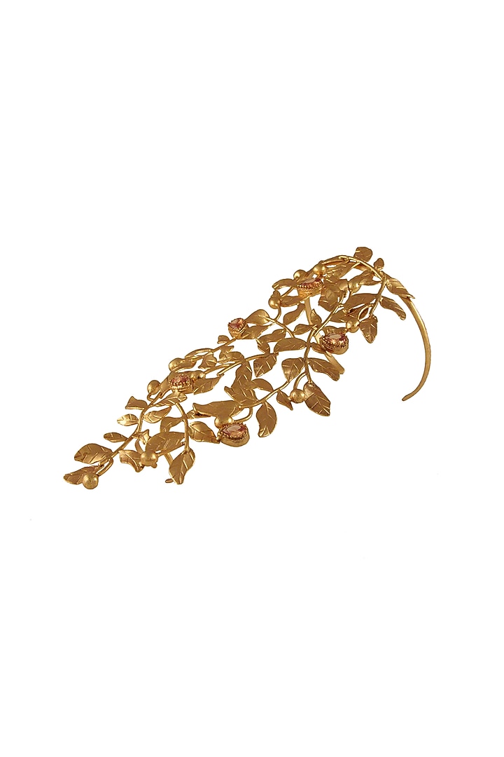 Gold Finish Crystal Haath Phool by Suhani Pittie at Pernia's Pop Up Shop