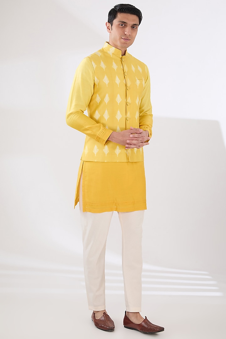 Yellow Chanderi Shibori Printed Nehru Jacket Set by Sulakshna Jasra