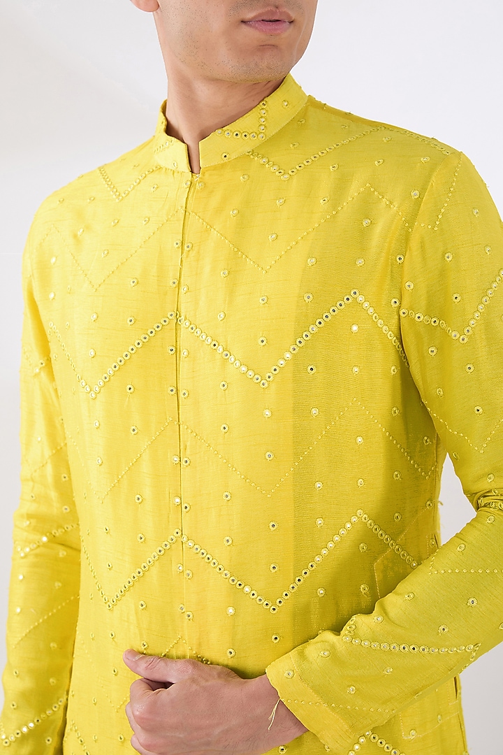 Yellow Silk Blend Embroidered Kurta Set by Sulakshna Jasra at Pernia's Pop Up Shop