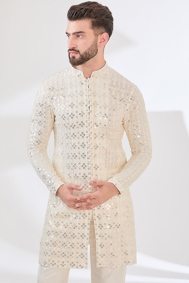 White Georgette Thread Hand Embroidered Kurta Set by Sulakshna Jasra at Pernia's Pop Up Shop