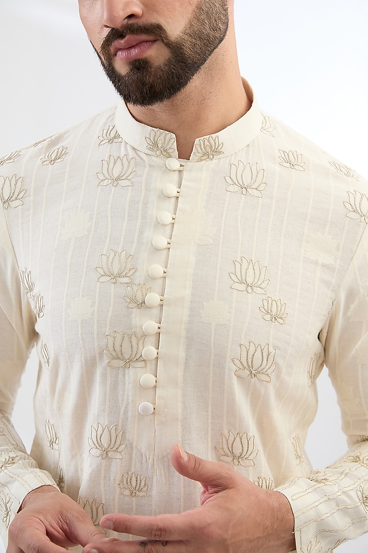 Off-White Cotton Silk Jacquard Dori Work Kurta Set by Sulakshna Jasra at Pernia's Pop Up Shop