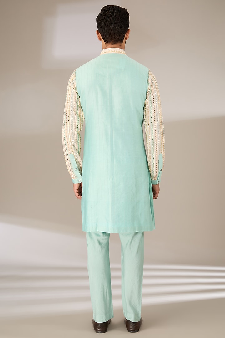 Sea Green Chanderi Gota Patti Embroidered Pleated Kurta Set by Sulakshna Jasra at Pernia's Pop Up Shop