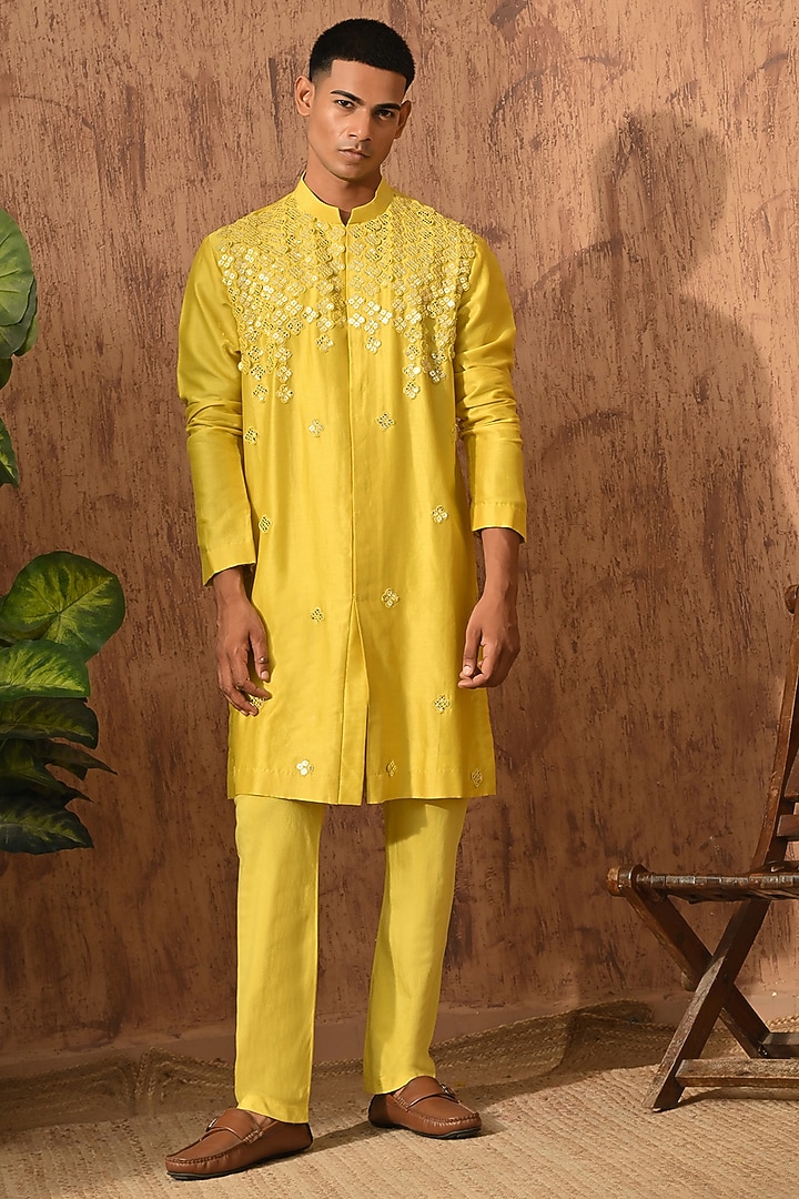 Green Chanderi Embroidered Kurta Set by Sulakshna Jasra at Pernia's Pop Up Shop