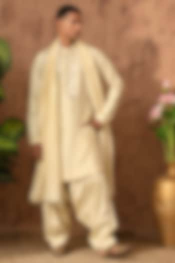 Beige Viscose Silk Embroidered Kurta Set by Sulakshna Jasra at Pernia's Pop Up Shop