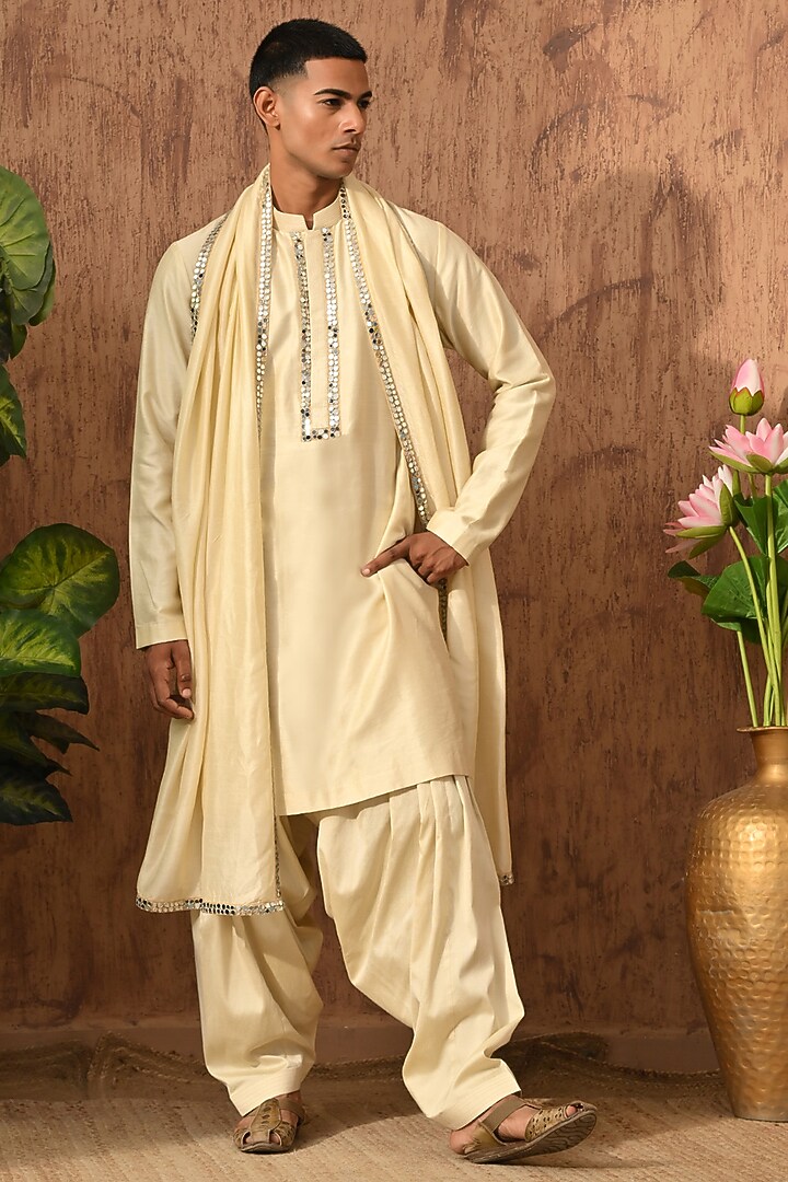 Beige Viscose Silk Embroidered Kurta Set by Sulakshna Jasra at Pernia's Pop Up Shop