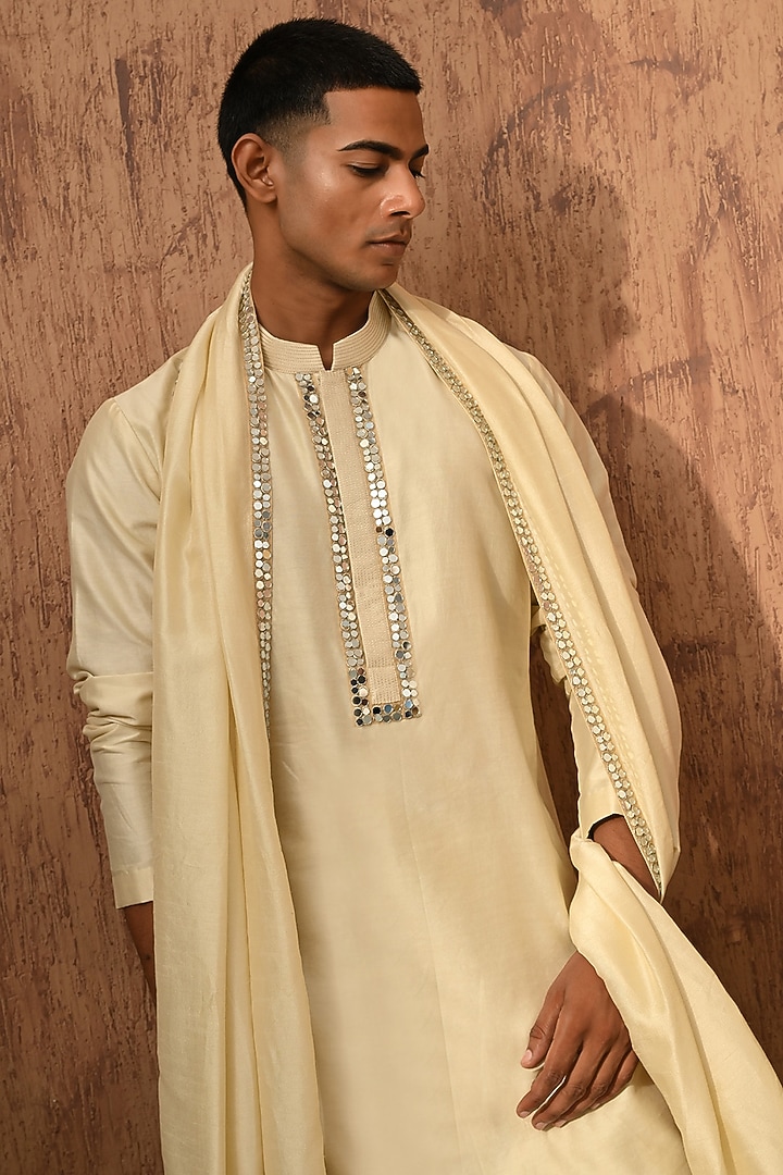 Beige Viscose Silk Embroidered Kurta Set by Sulakshna Jasra at Pernia's Pop Up Shop