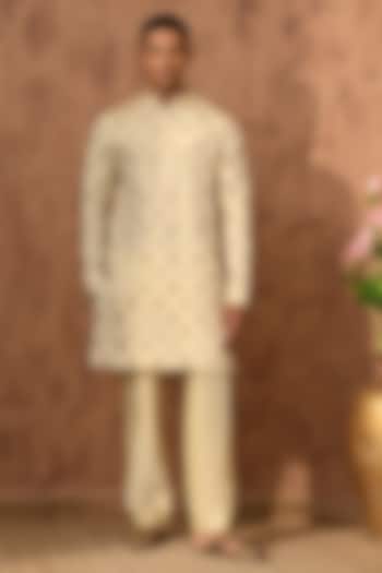 Beige Tissue Embroidered Kurta Set by Sulakshna Jasra at Pernia's Pop Up Shop