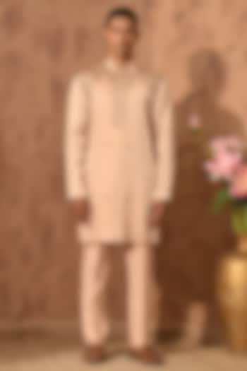 Rose Gold Linen Satin Embroidered Kurta Set by Sulakshna Jasra at Pernia's Pop Up Shop