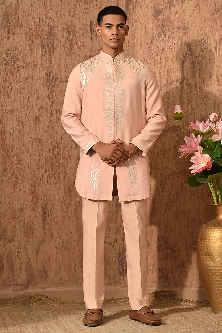 Rose Gold Cotton Tussar Embroidered Kurta Set by Sulakshna Jasra at Pernia's Pop Up Shop
