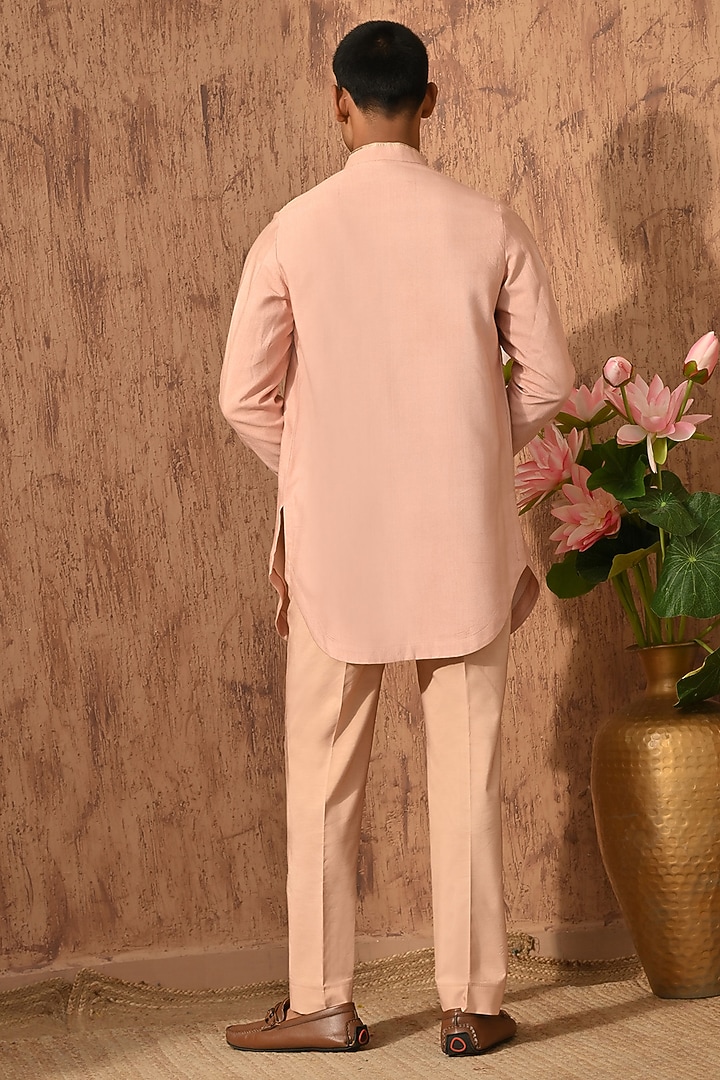 Rose Gold Cotton Tussar Embroidered Kurta Set by Sulakshna Jasra at Pernia's Pop Up Shop