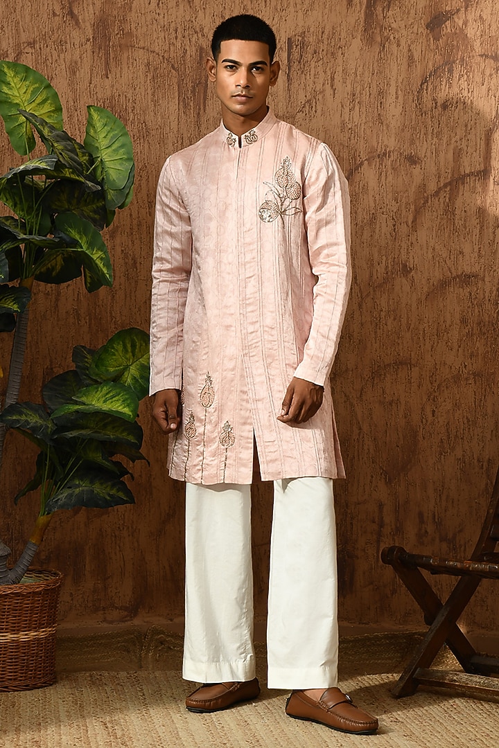 Pink Linen Satin Zardosi Embroidered Kurta Set by Sulakshna Jasra at Pernia's Pop Up Shop