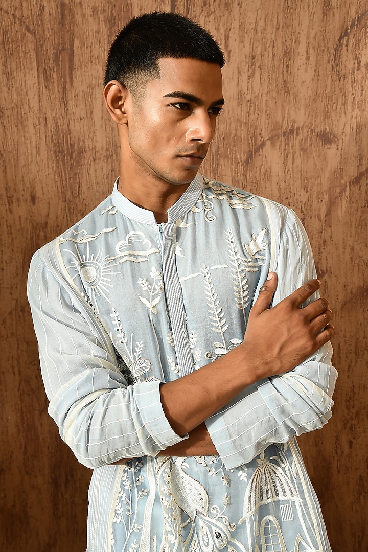 Blue Organza Threadwork Kurta Set by Sulakshna Jasra at Pernia's Pop Up Shop