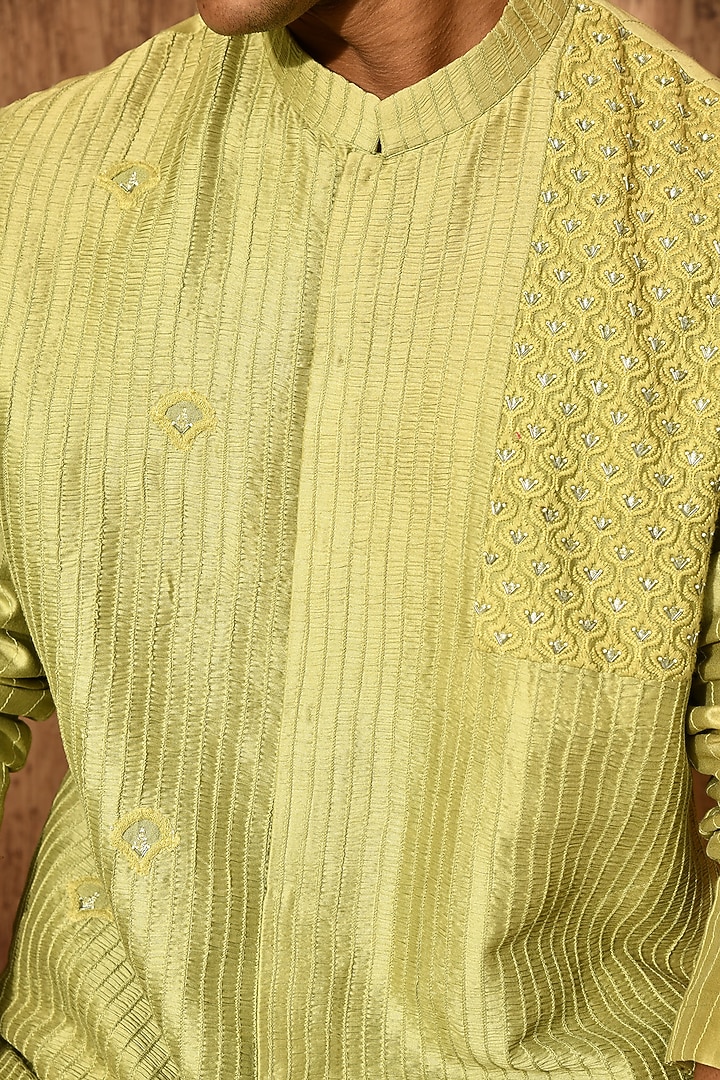 Green Chanderi Zardosi Work Kurta Set by Sulakshna Jasra at Pernia's Pop Up Shop