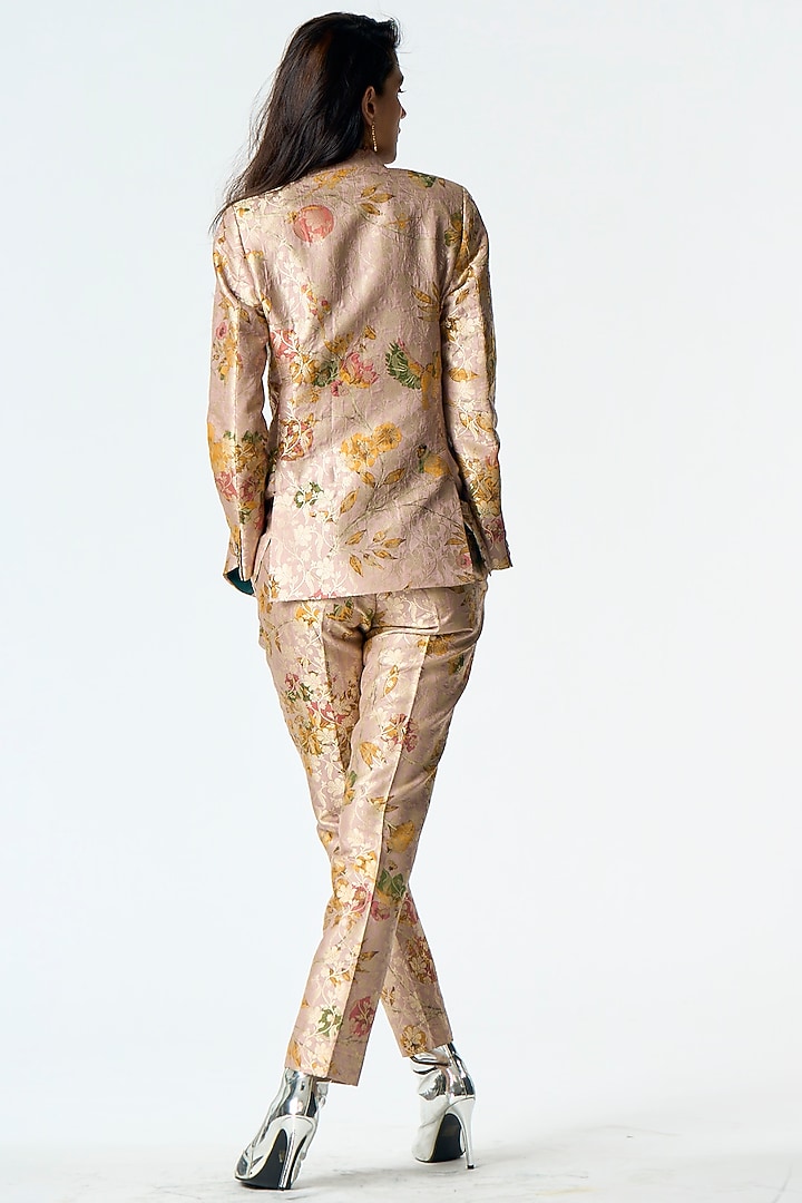 Champagne Pink Silk Brocade Blazer by SUKETDHIR at Pernia's Pop Up Shop