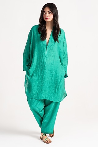 Aqua Silk Check Salwar Pants by SUKETDHIR