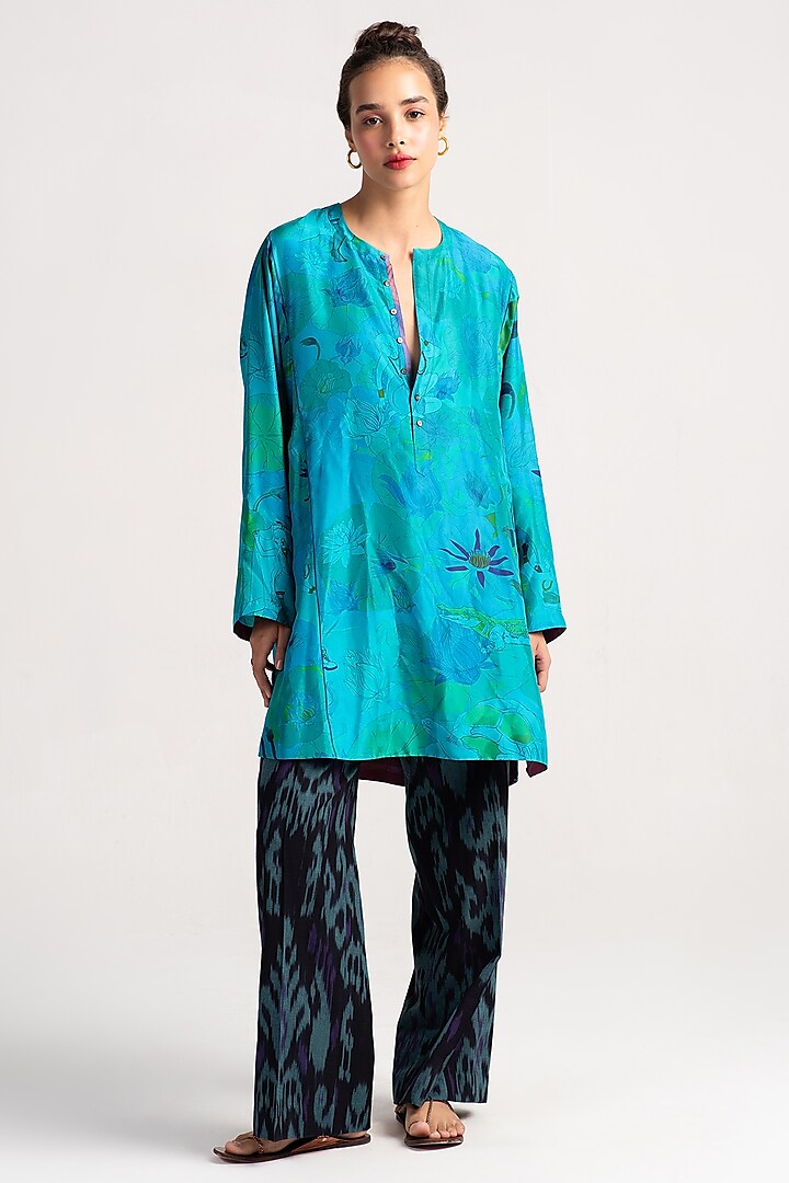 Aqua Silk Kurta by SUKETDHIR at Pernia's Pop Up Shop