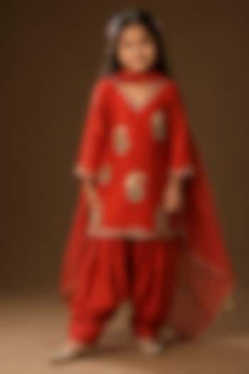 Burnt Orange Summer Silk Dori Embroidered Kurta Set For Girls by Arpita Sulakshana Kids at Pernia's Pop Up Shop