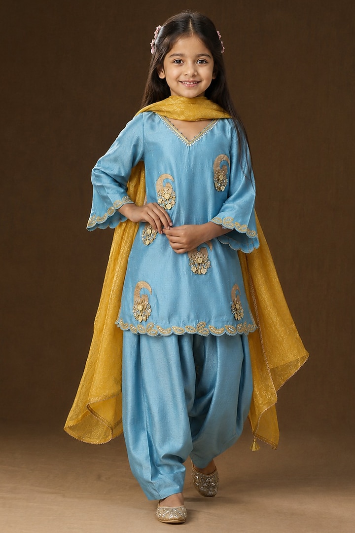 Firozi Blue Summer Silk Golden Hand Painted Kurta Set For Girls by Arpita Sulakshana Kids at Pernia's Pop Up Shop