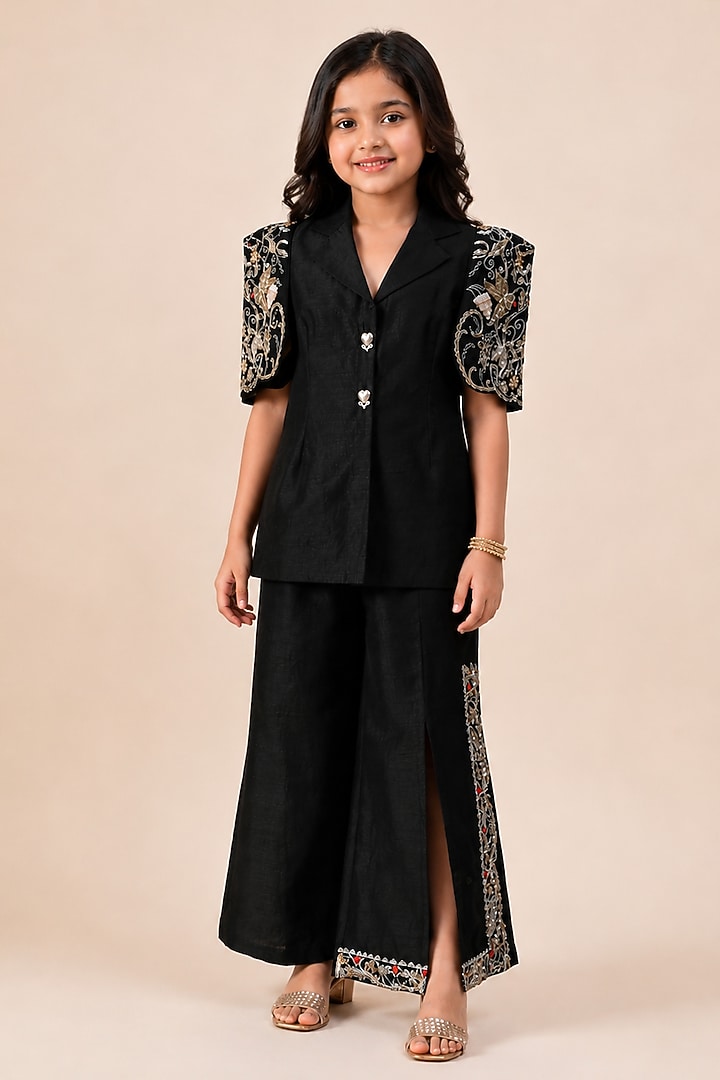Black Summer Silk Resham Embroidered Co-Ord Set For Girls by Arpita Sulakshana Kids at Pernia's Pop Up Shop
