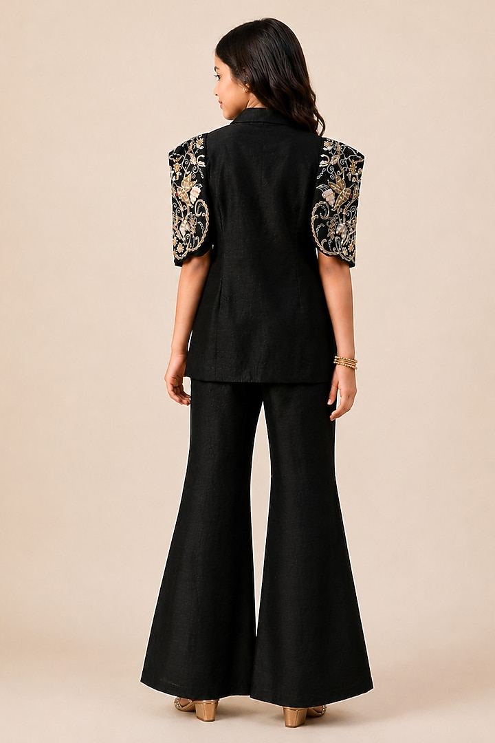 Black Summer Silk Resham Embroidered Co-Ord Set For Girls by Arpita Sulakshana Kids at Pernia's Pop Up Shop
