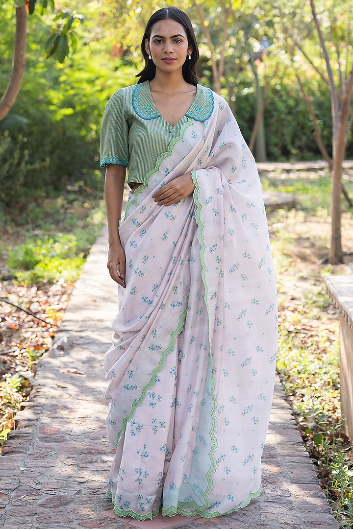 Pink Handwoven Organza Mulberry Silk Floral Hand Painted Party Wear Saree by Surmaye at Pernia's Pop Up Shop