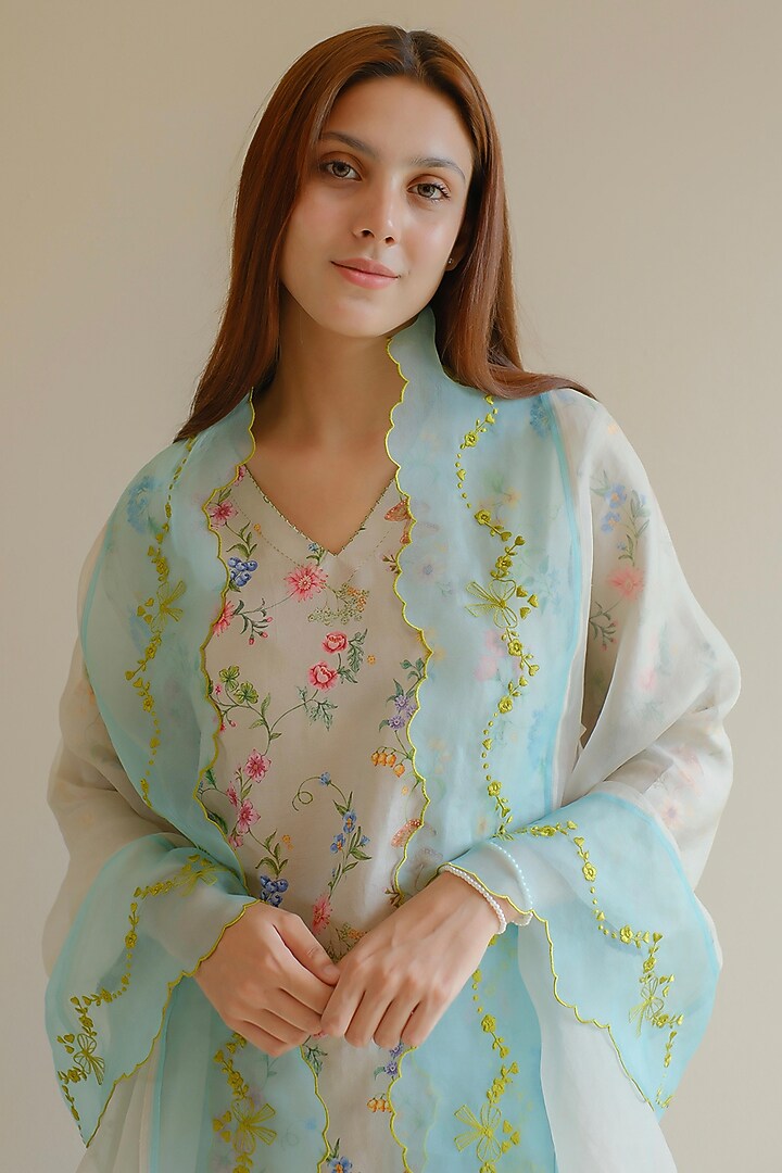 Beige Handspun Malda Silk Hand Painted Kurta Set by Surmaye at Pernia's Pop Up Shop