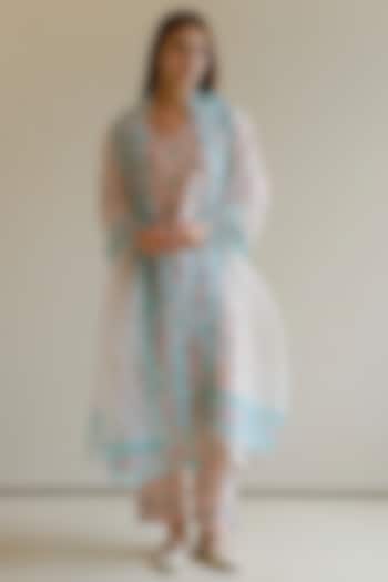 Pink & Blue Handwoven Organza Silk Floral Embroidered Dupatta by Surmaye at Pernia's Pop Up Shop