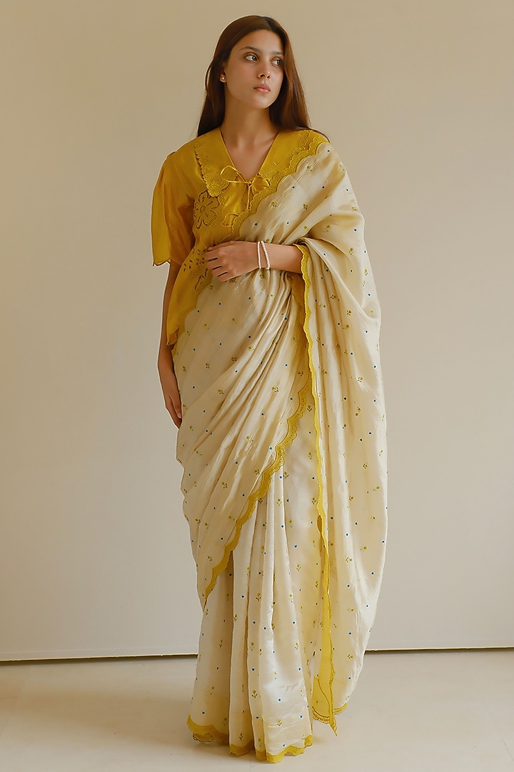 Beige Handwoven Organza Mulberry Silk Hand Embroidered Wedding Saree by Surmaye at Pernia's Pop Up Shop