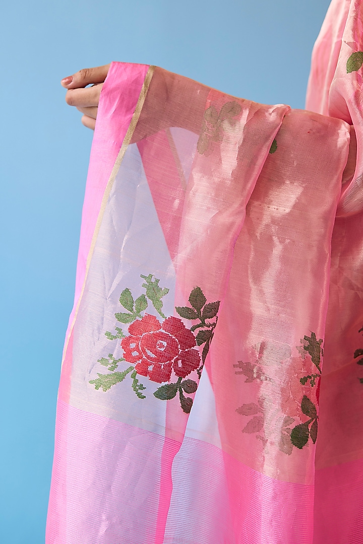 Pink Handwoven Organza Mulberry Silk Jamdani Motifs Wedding Saree by Surmaye at Pernia's Pop Up Shop