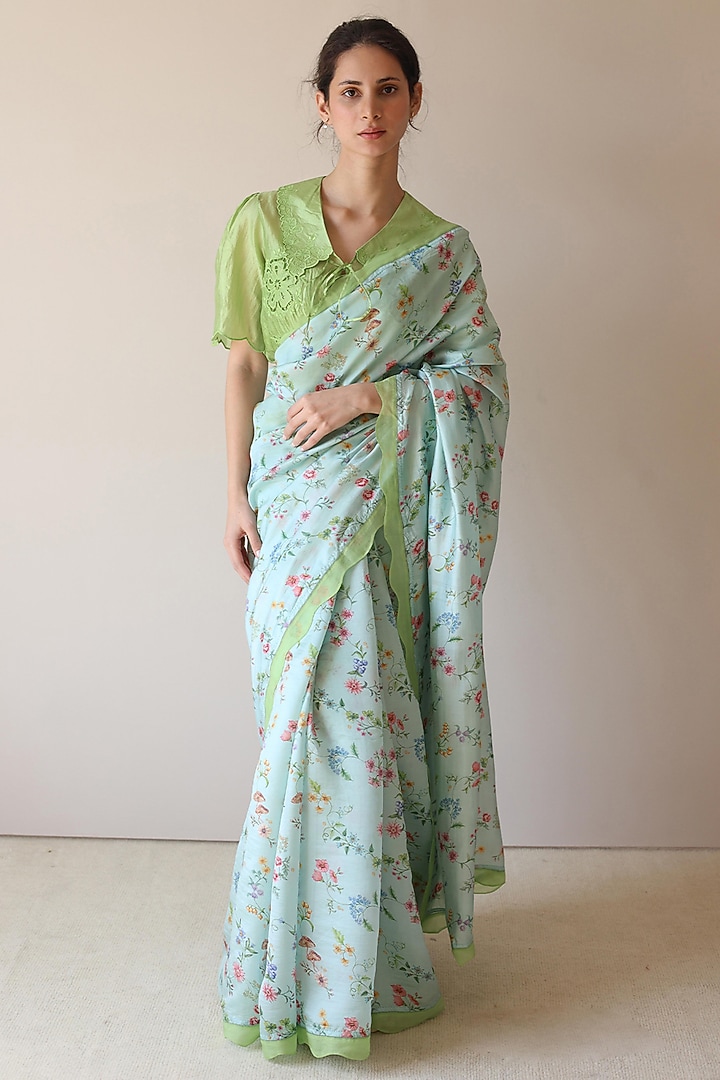 Blue Handwoven Organza Mulberry Silk Floral Hand Painted Party Wear Saree by Surmaye  at Pernia's Pop Up Shop